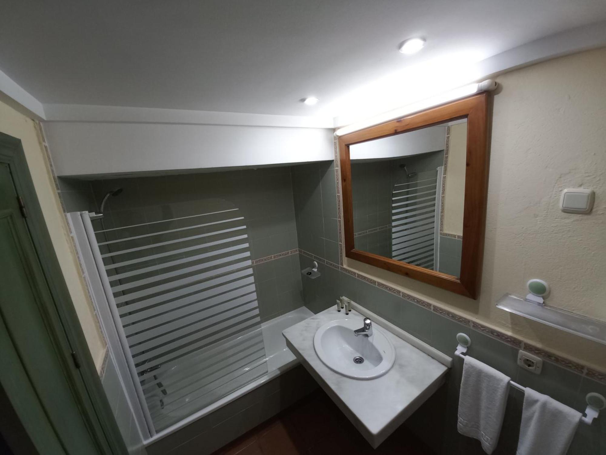 Plaza Andalucia Edificio Dornajo 2-4 Pax Lejlighed Monachil Eksteriør billede